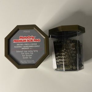 Bobby pins 300 ct (x2)